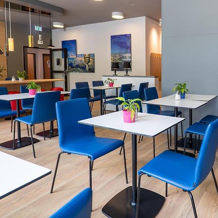 B&B Hotel Stuttgart-Airport/Messe エクステリア 写真