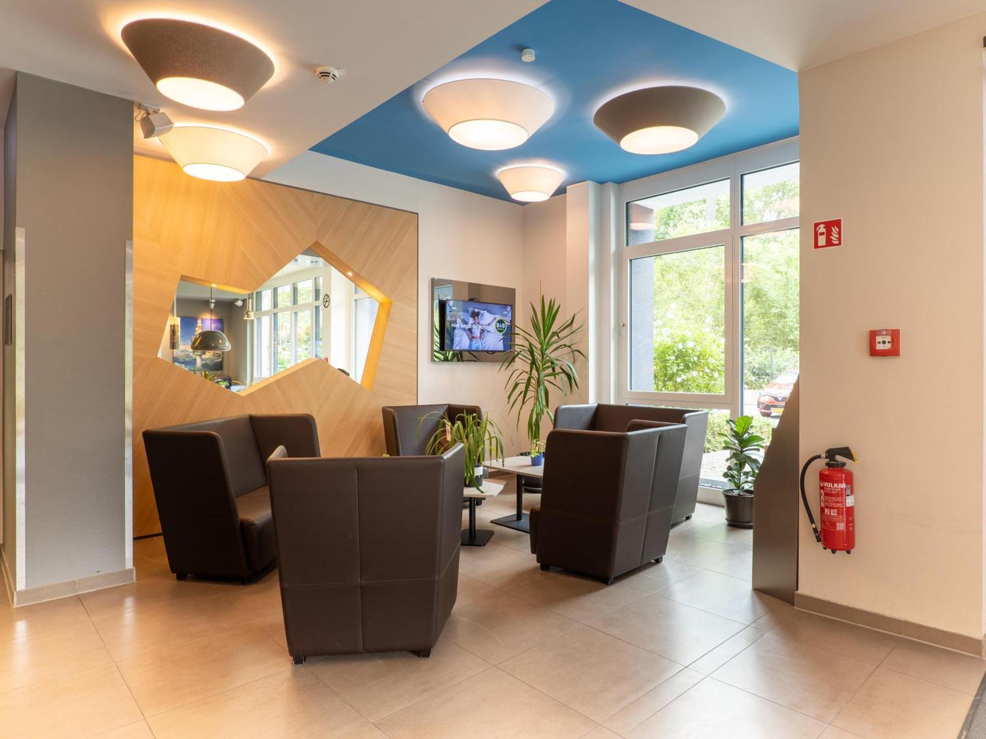 B&B Hotel Stuttgart-Airport/Messe エクステリア 写真
