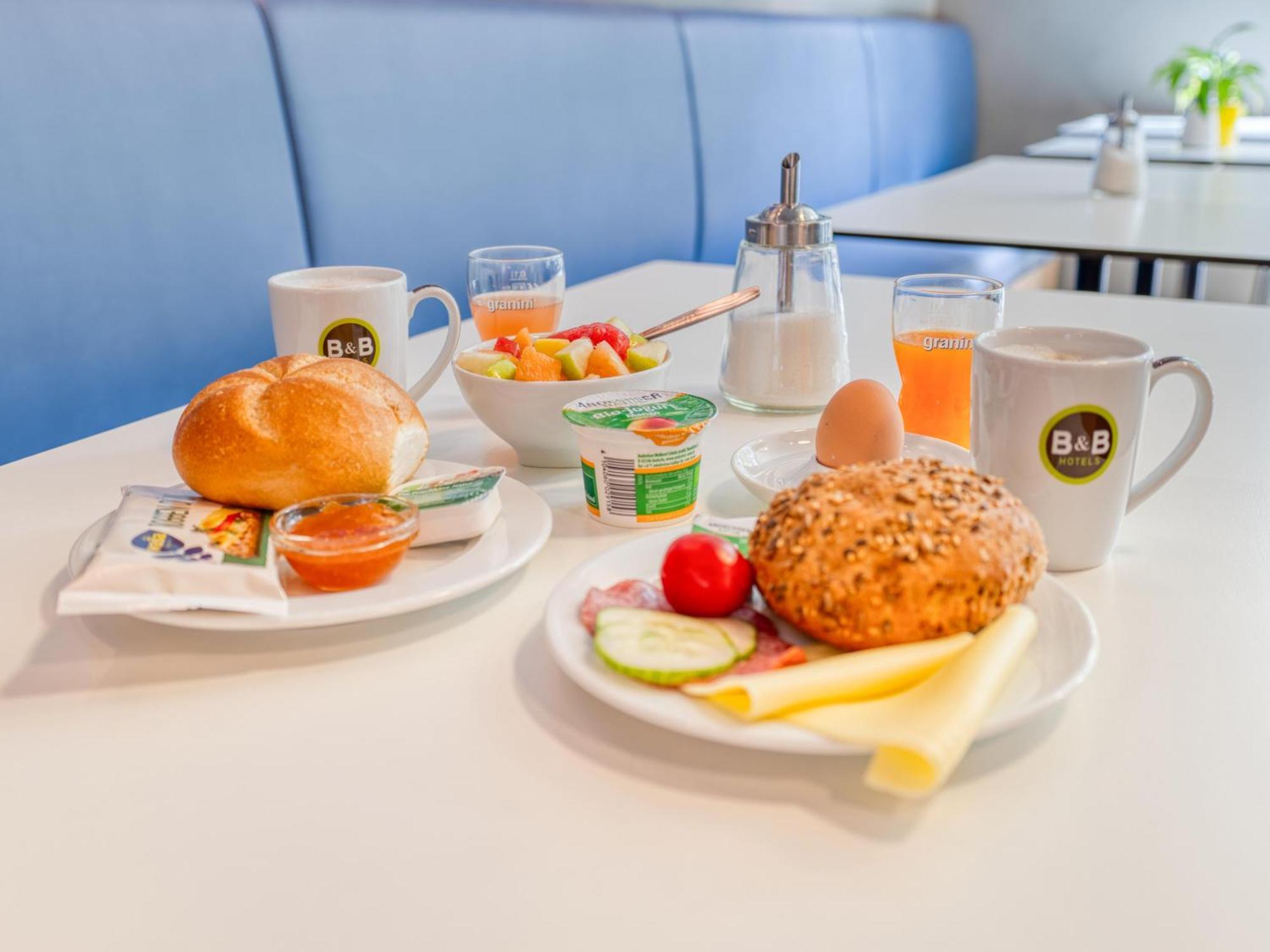 B&B Hotel Stuttgart-Airport/Messe エクステリア 写真