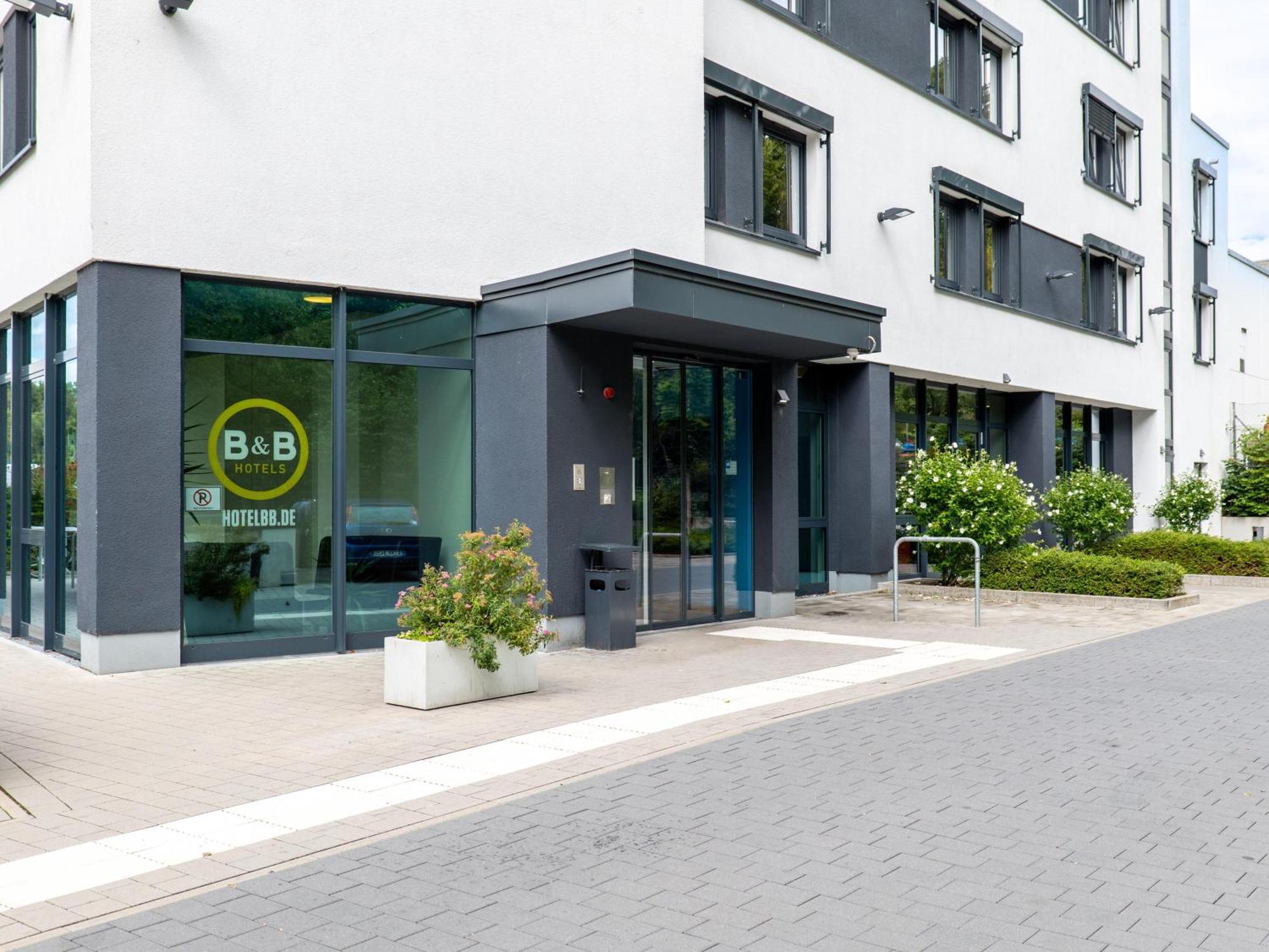 B&B Hotel Stuttgart-Airport/Messe エクステリア 写真