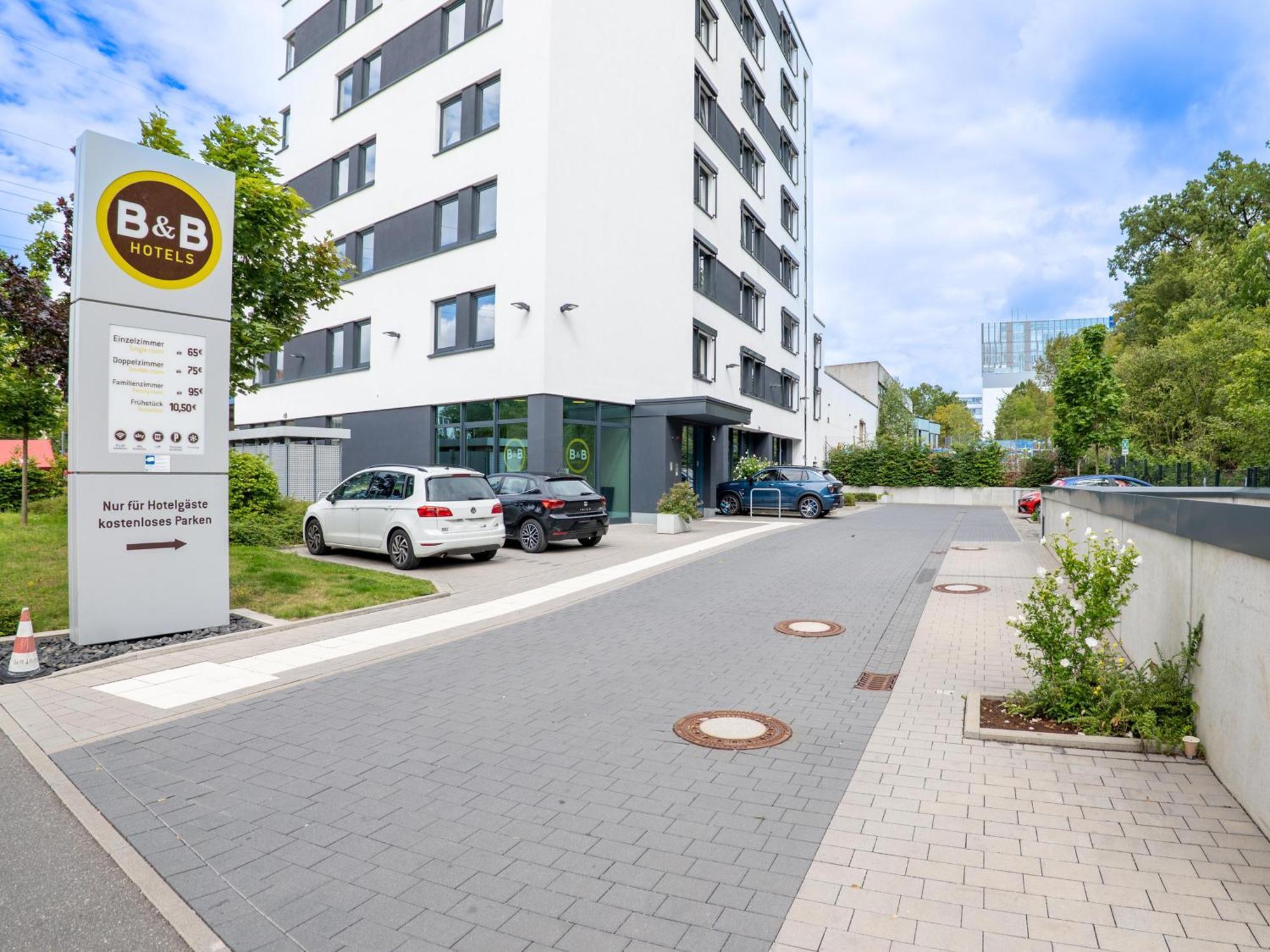 B&B Hotel Stuttgart-Airport/Messe エクステリア 写真